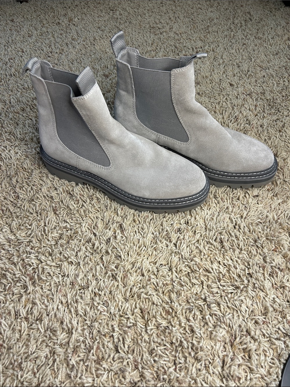 Dolce vita Moana h2o charcoal suede boots size 9